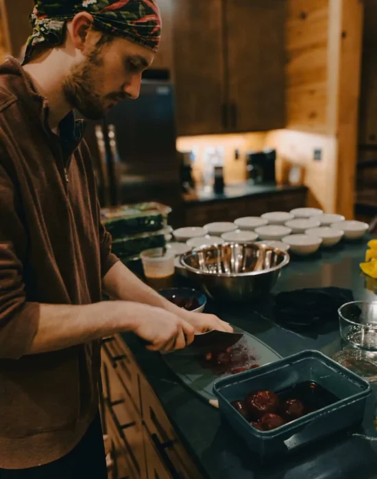 609475979_1597859678071376_31817